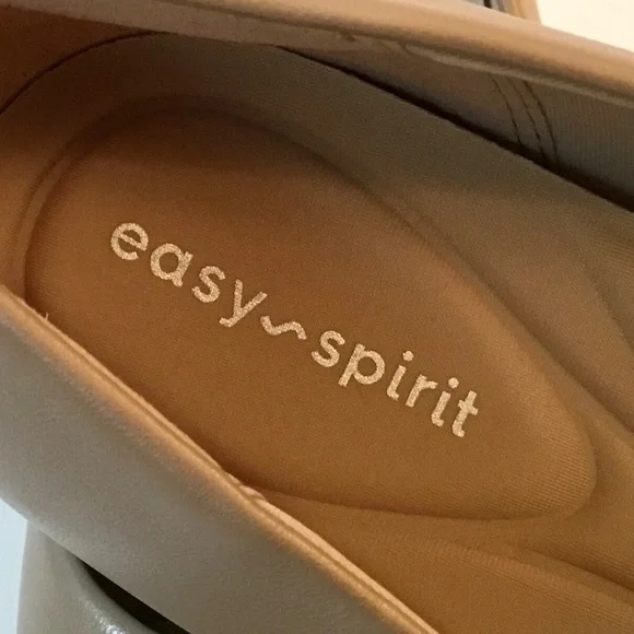 NWOB Easy Spirit ‘Cosma’ Pumps - Picture 11 of 13